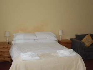 Tweepersoonskamer, en-suite badkamer (2) | 1 slaapkamer