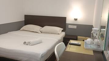 Standard Double Room, 1 Queen Bed | In-room safe, desk, iron/ironing board, rollaway beds