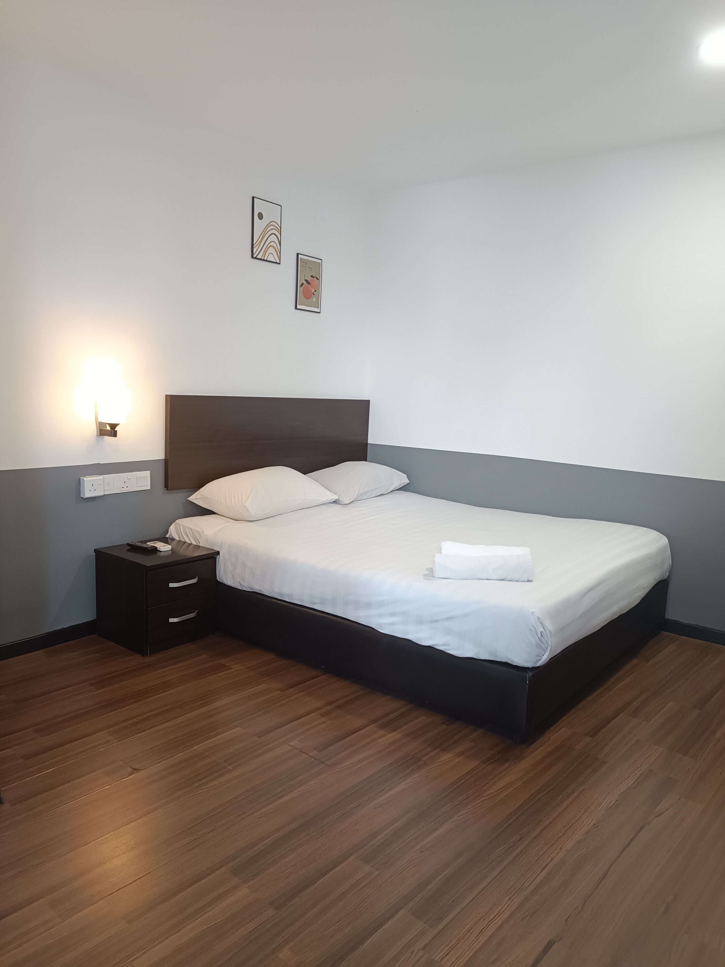 Chambre Simple Standard | Coffres-forts dans les chambres, bureau, fer et planche à repasser