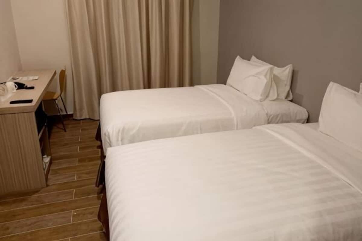 In-room safe, desk, soundproofing, iron/ironing board