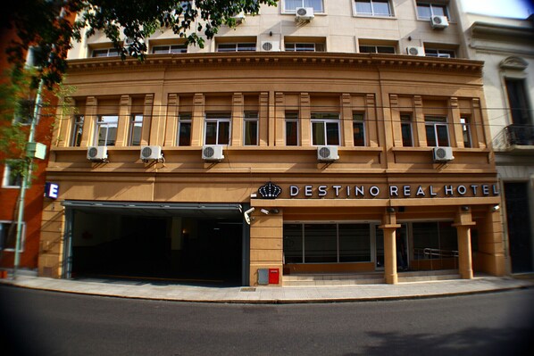 Exterior - Destino Real Hotel (Buenos Aires)