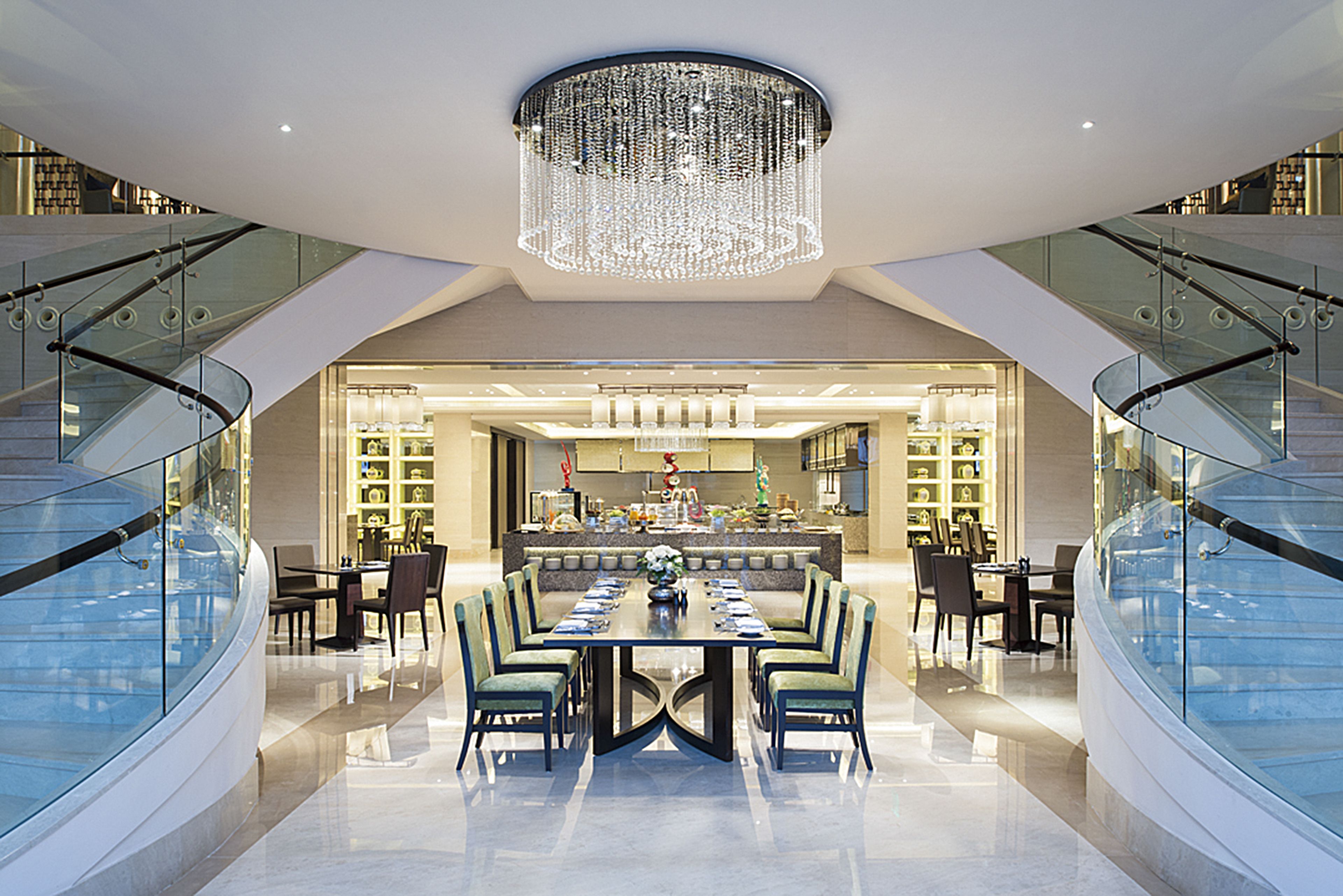 Daily full breakfast (CNY 159 per person)