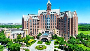 Exterior - Crowne Plaza Tianjin Jinnan by IHG (Tianjin)