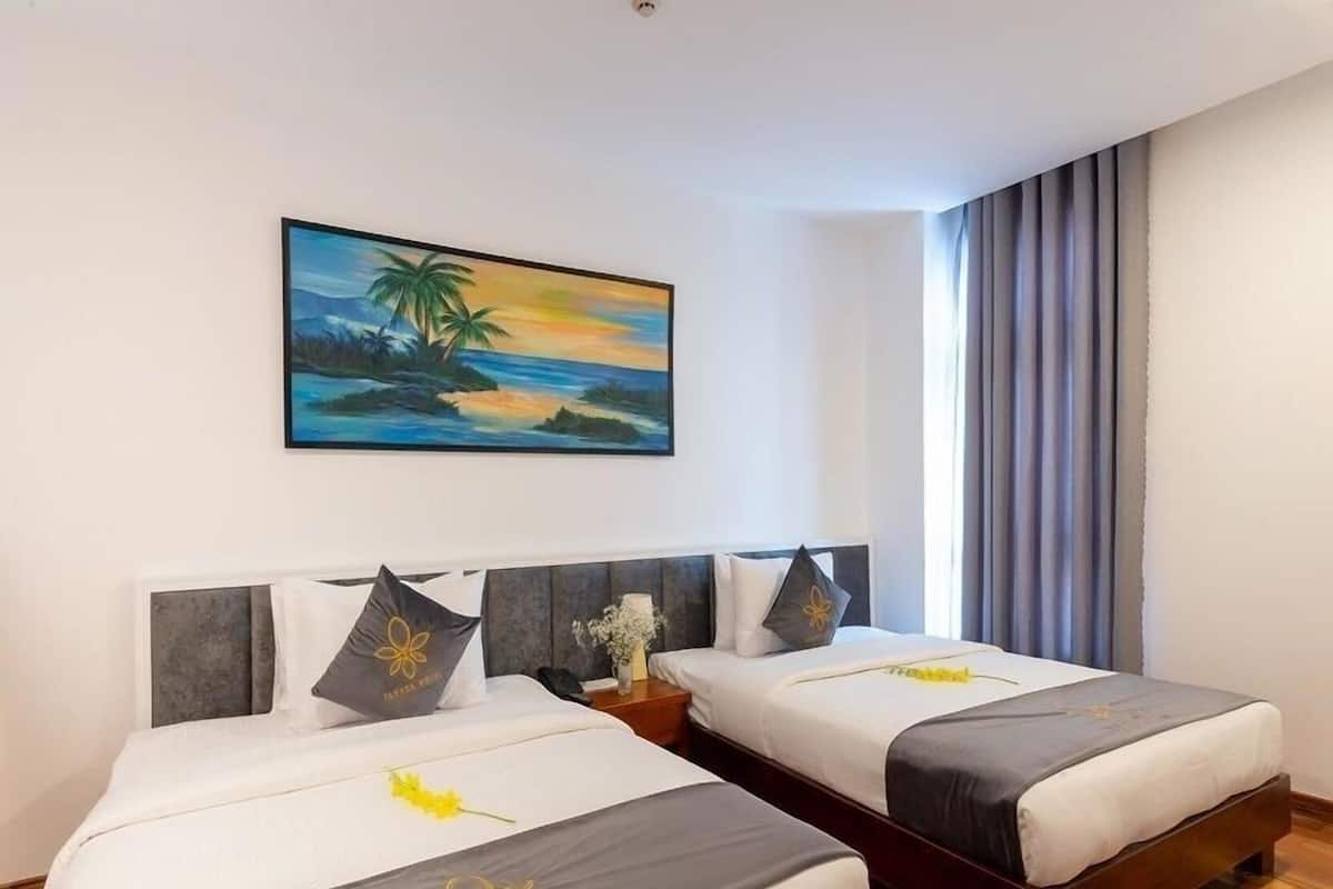 DuntÀcken, memory foam-madrasser och minibar