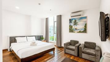 Deluxe Double Room, Bathtub, City View | Down comforters, memory foam beds, minibar, in-room safe