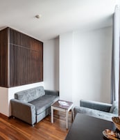 Studio Suite, City View | Down comforters, memory foam beds, minibar, in-room safe
