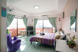 Pillowtop-Betten, Minibar, Zimmersafe, individuell dekoriert