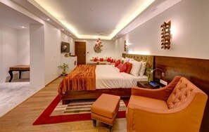 Presidential Suite, 1 King Bed | Premium bedding, down comforters, minibar, in-room safe - The Hotel Hindusthan International (Pune)
