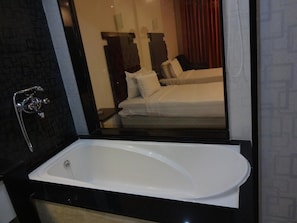 Habitación | Bañera profunda