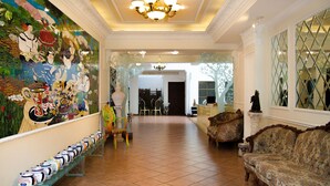 Nội thất lối vào