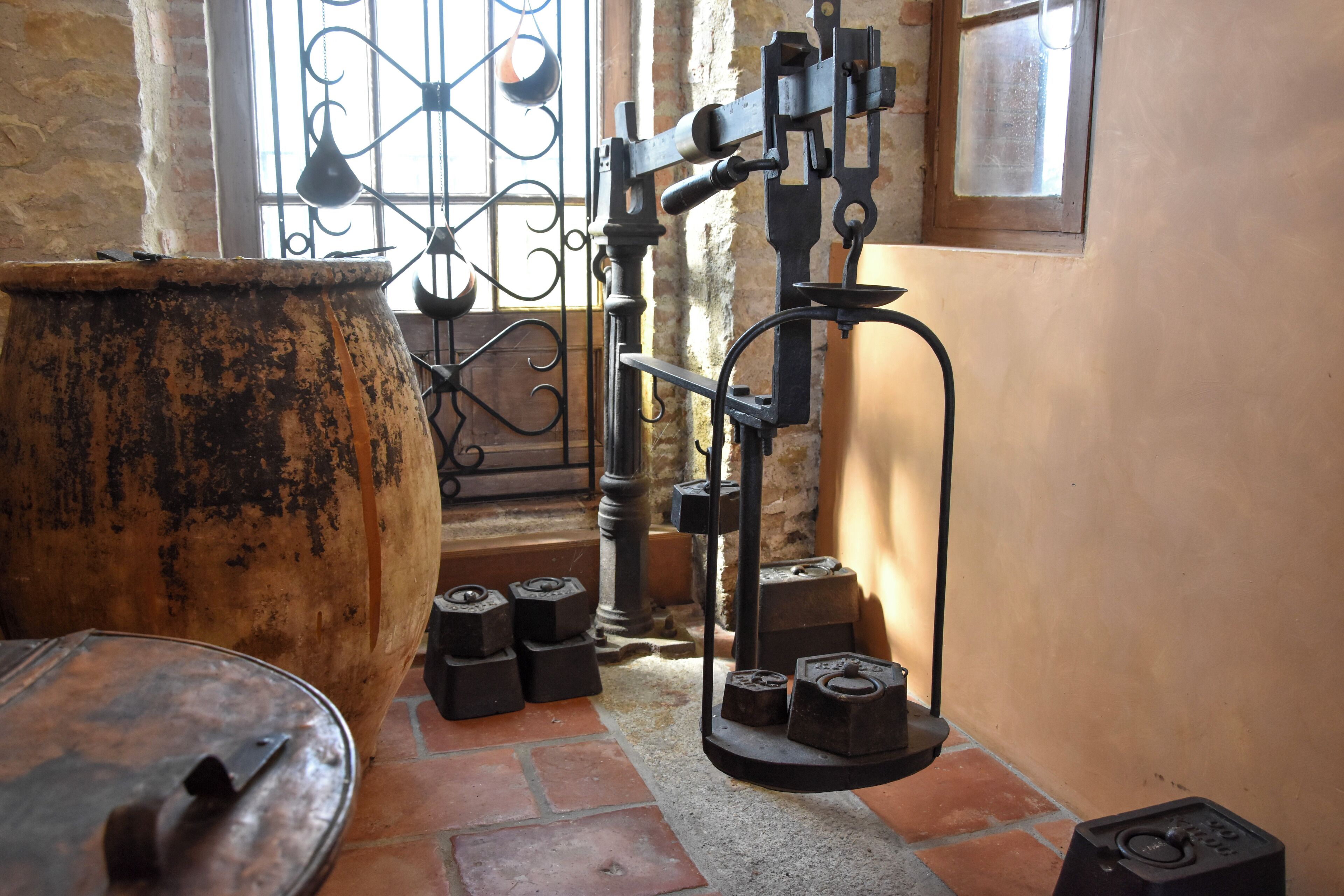 breakfast, lunch, dinner served; french cuisine, garden views