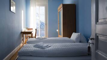 Panoramic-Doppelzimmer, Gemeinschaftsbad, Bergblick (Balcony) | Babybetten, Zustellbetten