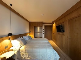 Superior Twin Room, Balcony, Mountain View | 1 bedroom, down comforters, memory foam beds, in-room safe