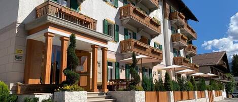 Fachada da propriedade