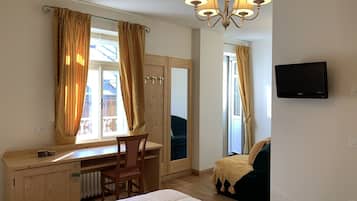 1 Schlafzimmer, Daunenbettdecken, Betten mit Memory-Foam-Matratzen