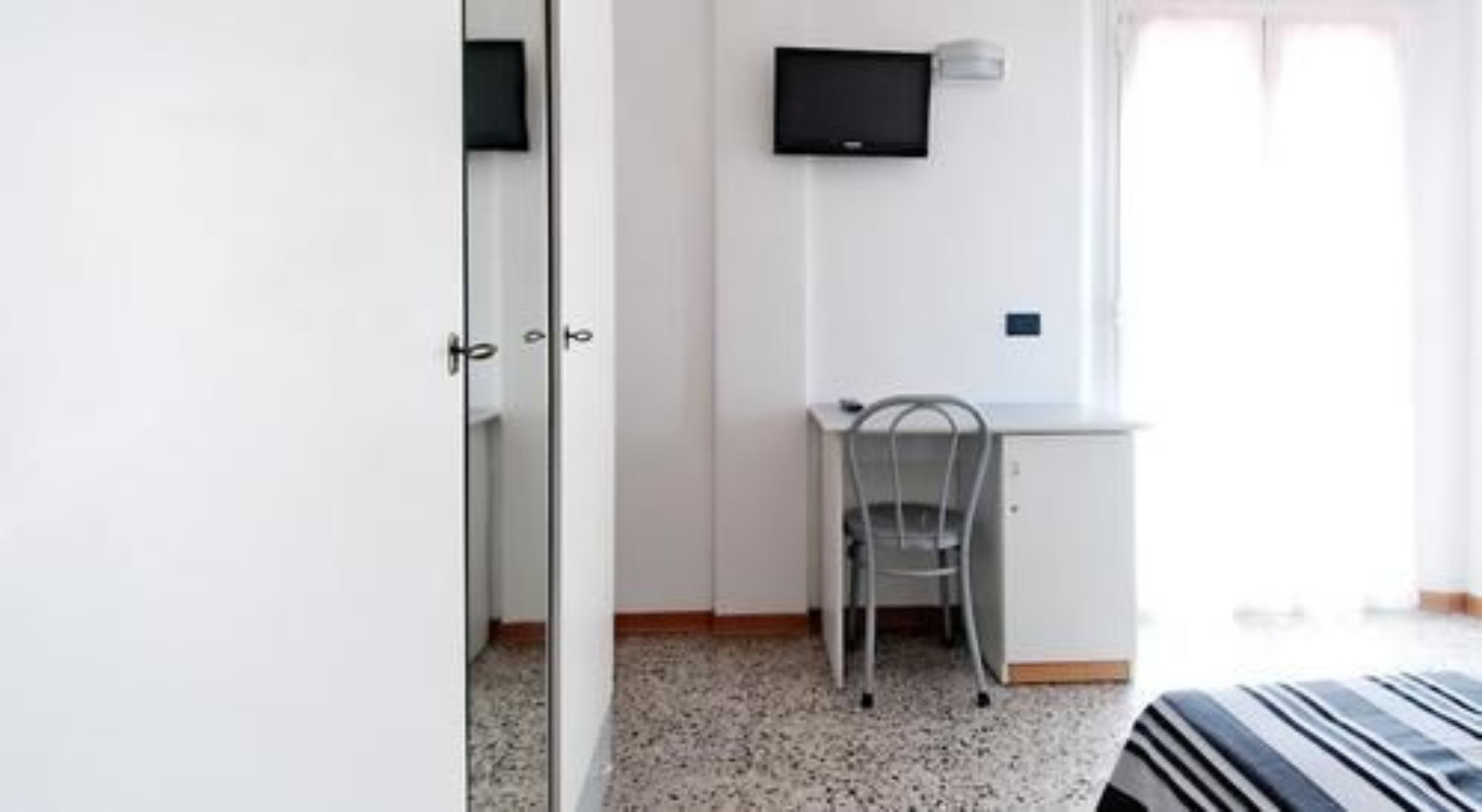 Zimmersafe, kostenloses WLAN