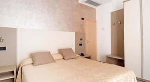 In-room safe, free WiFi - Hotel San Leo (Riccione)