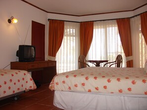 Chambre Triple Supérieure, vue mer