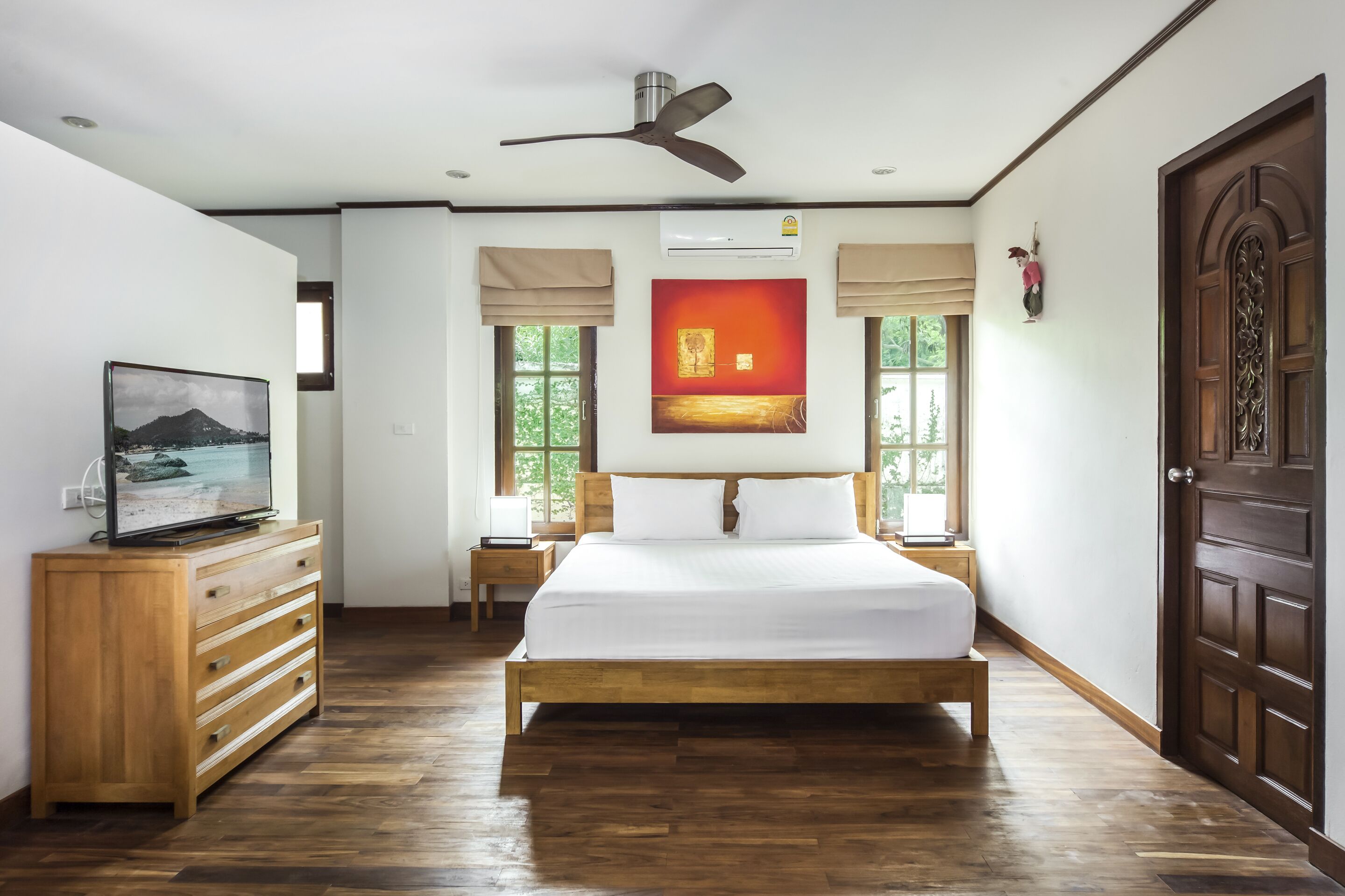 5 bedrooms beach view exclusive villa | 1 bedroom, egyptian cotton sheets, premium bedding, select comfort beds