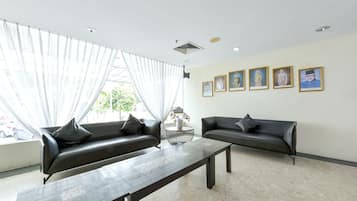 Sala de estar en el lobby