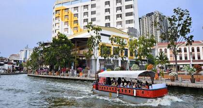 Sunday Malacca Formerly Tun Fatimah