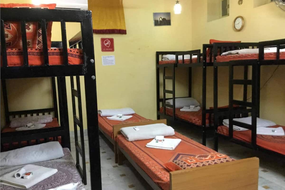 1 chambre, literie de qualité supérieure, couette en duvet d'oie