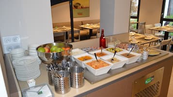 Daily buffet breakfast (EUR 15 per person)