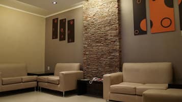 Sala de estar en el lobby