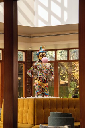 Lobby sitting area - Hotel Yak & Yeti (Kathmandu)