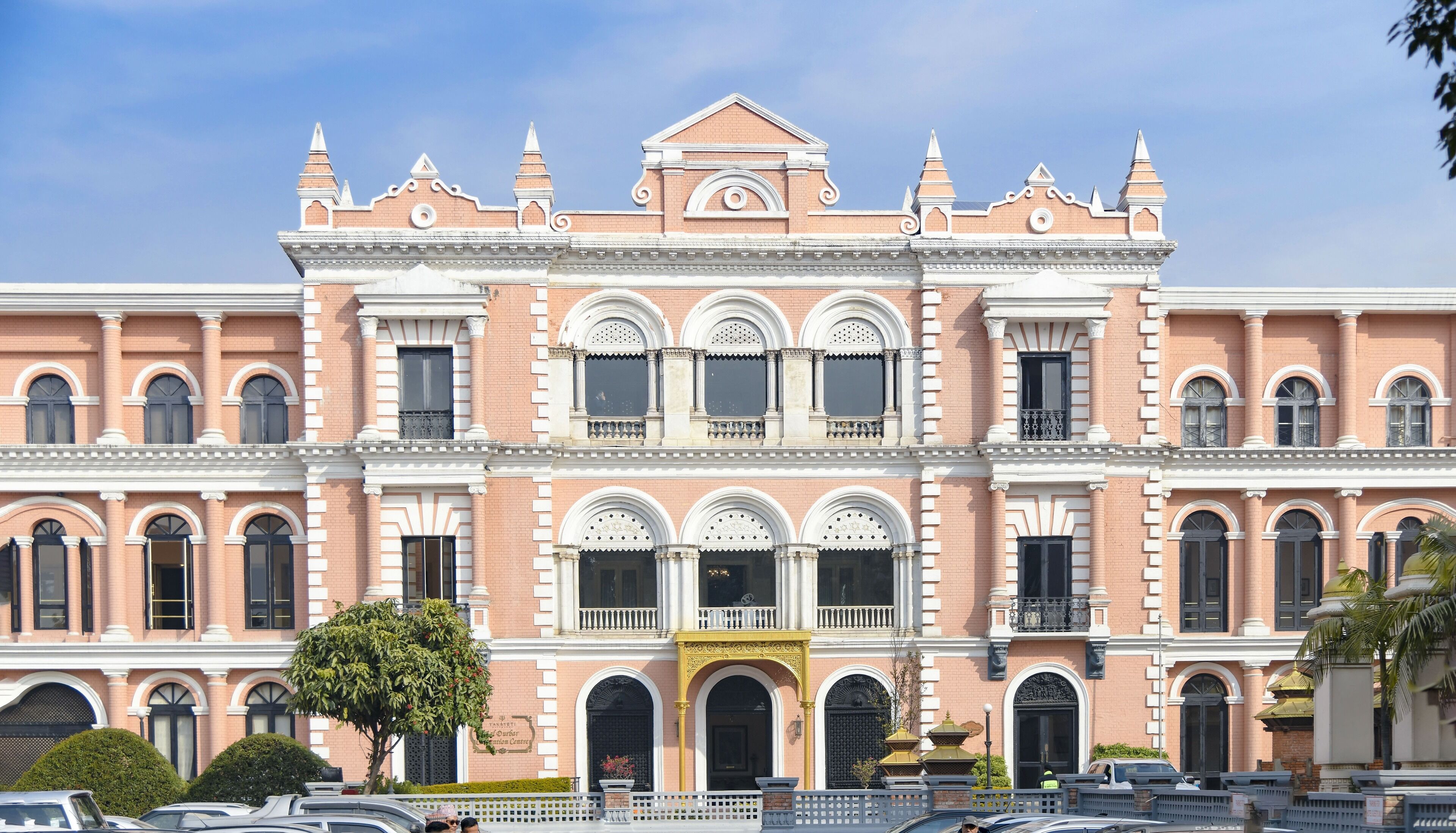 Photo - Hotel Yak & Yeti