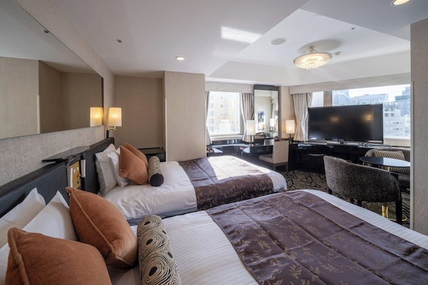 Deluxe Twin Room, Non Smoking | Premium bedding, desk, blackout drapes, iron/ironing board