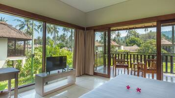 1 bedroom, minibar, in-room safe, desk