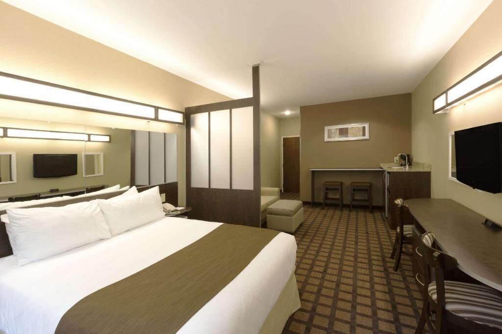 In-room safe, desk, iron/ironing board, free cribs/infant beds