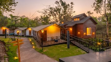 Tree House Suite | Exterior