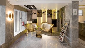 Sala de estar en el lobby