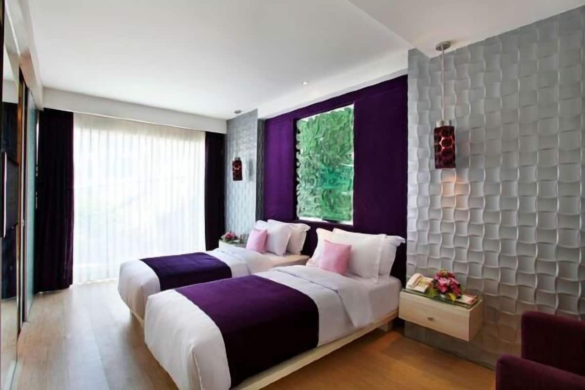 1 bedroom, minibar, in-room safe, desk