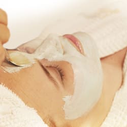 Couples treatment rooms, body treatments, hydrotherapy, aromatherapy