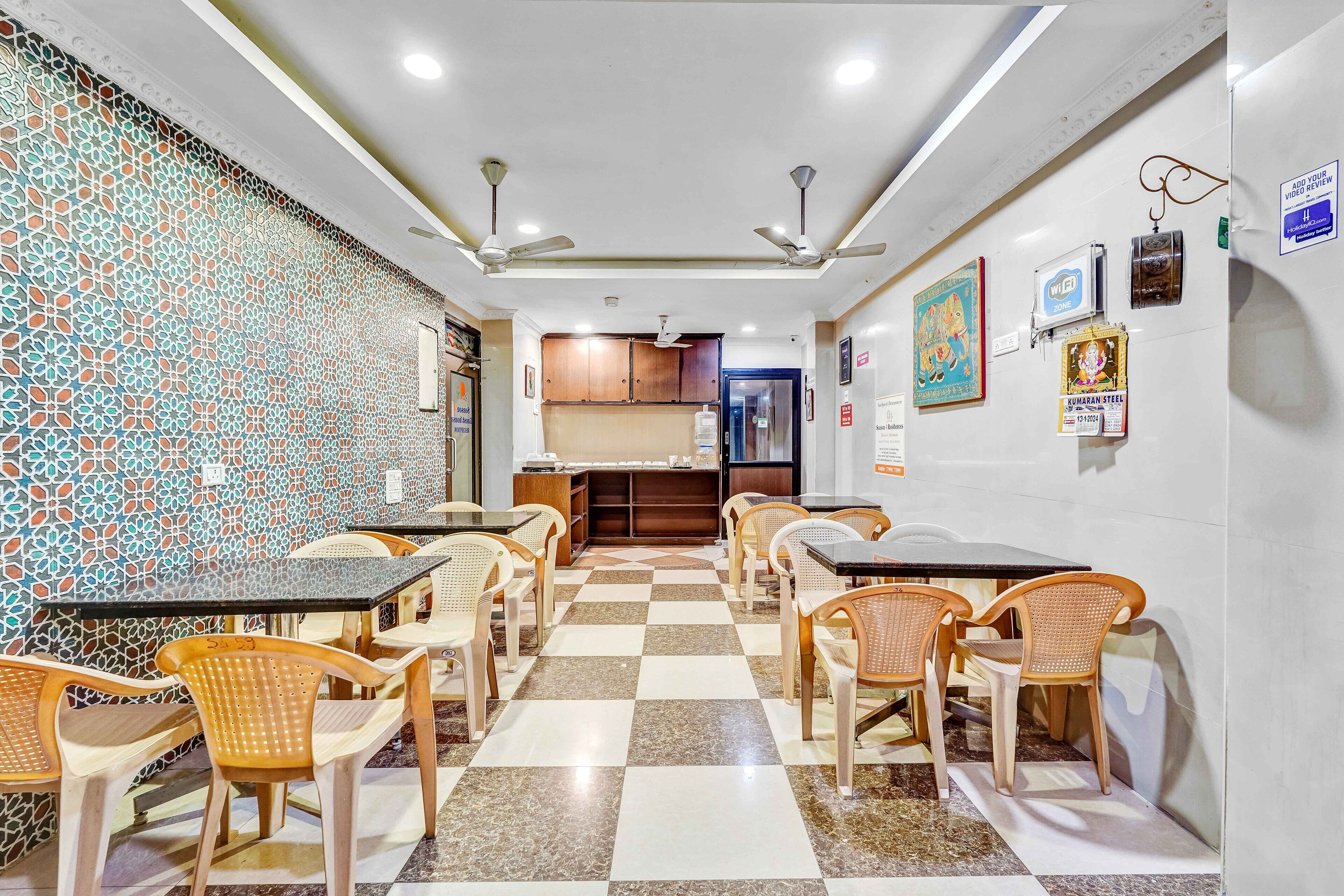Photo - Season 4 Residences - Teynampet Near Apollo Hospital ,Balaji Dental, US Consulate