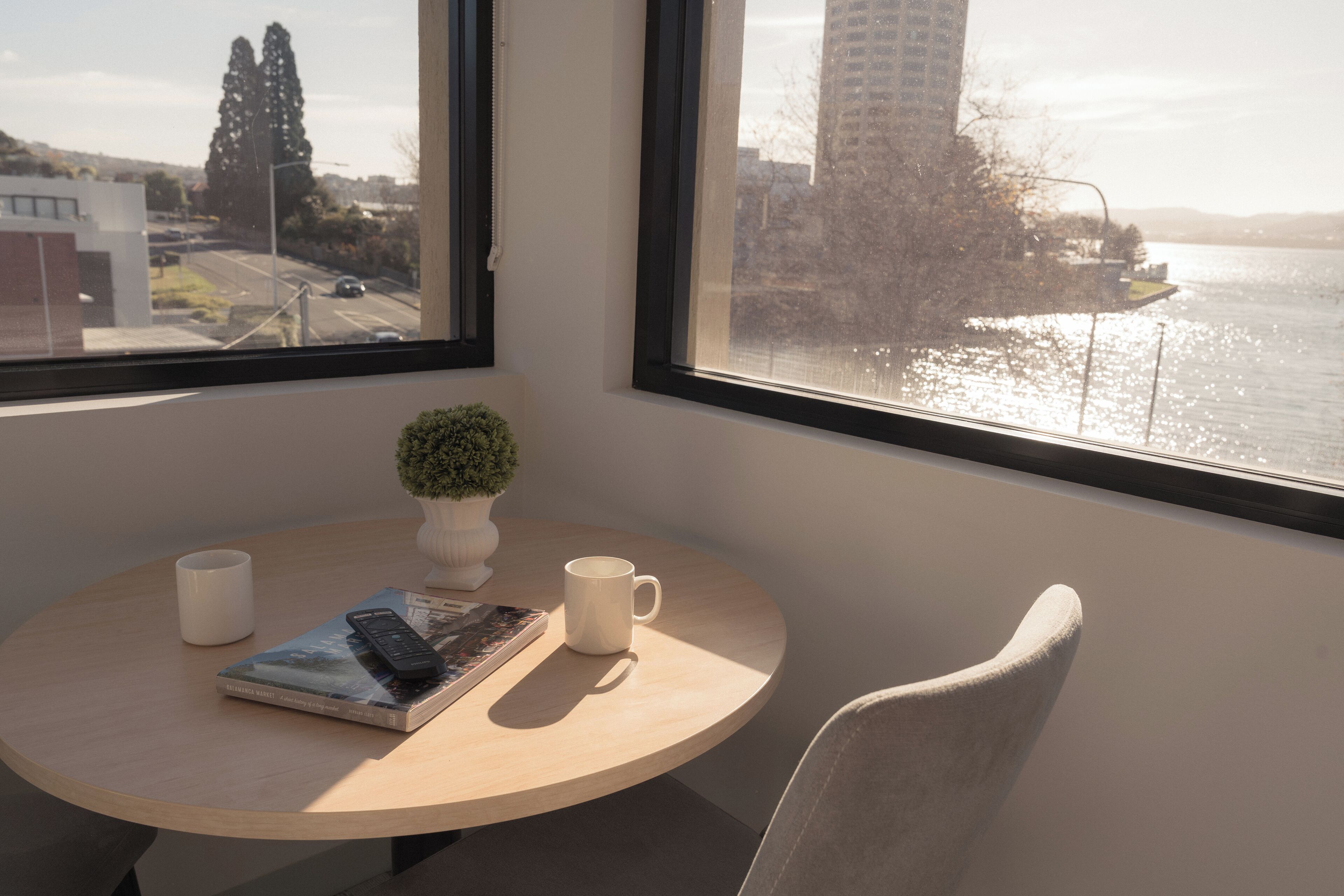 Deluxe Waterview King | Premium bedding, laptop workspace, iron/ironing board, free WiFi