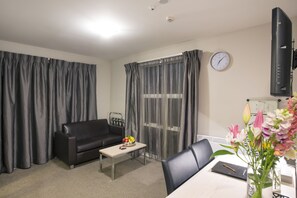 Living area - Vita Nova Motel (Christchurch)