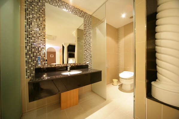 VIP(Family only/ Female only/ Male only) | Badezimmer
