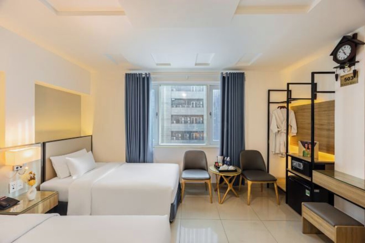 Minibar, in-room safe, blackout curtains, iron/ironing board
