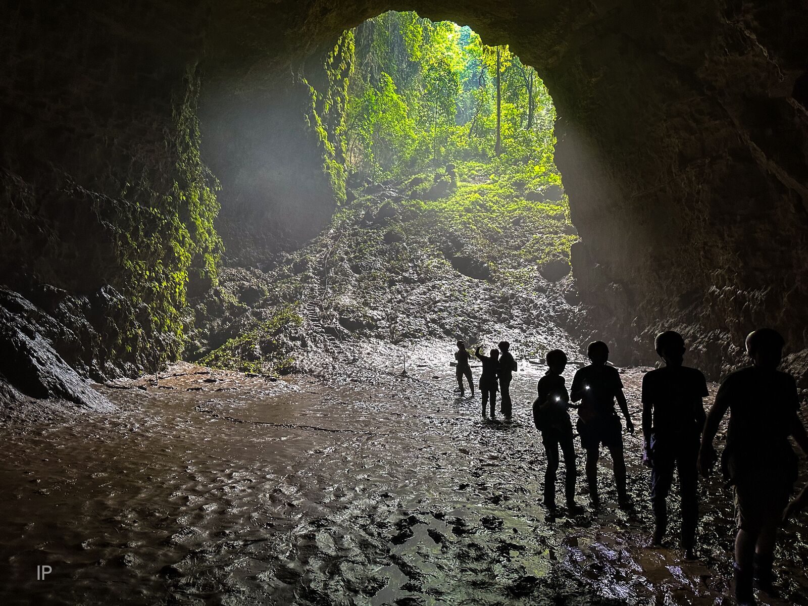 potholing/cave exploring