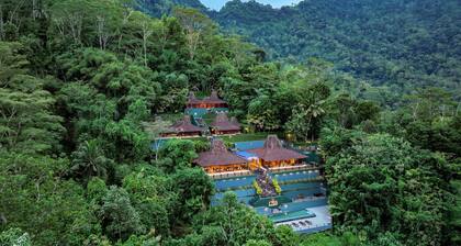 Villa Borobudur Resort