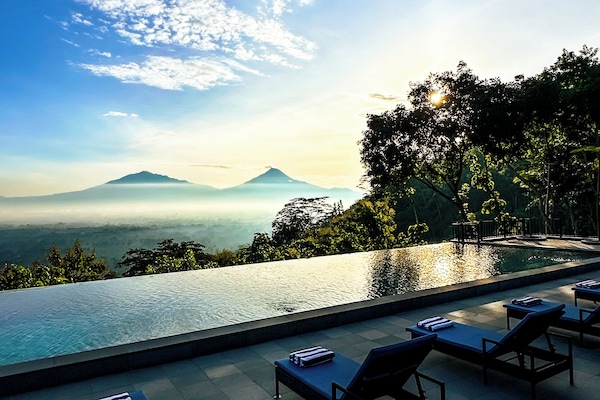 Bagian depan properti