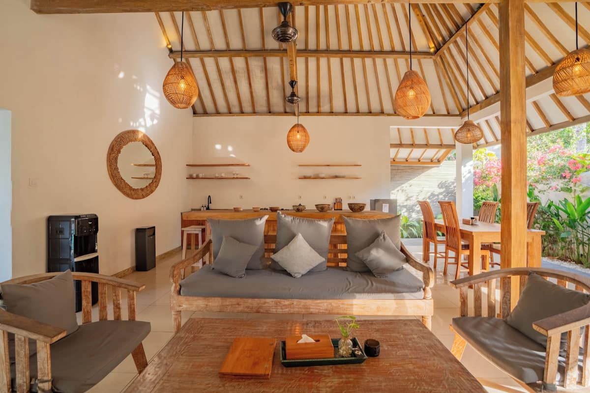 Family Villa, 2 Bedrooms (4 people) | Living area