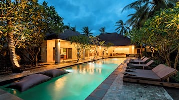 Villa, 6 Schlafzimmer | Eigener Pool