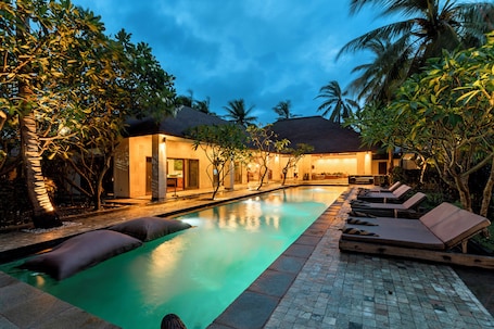 Villa, 6 Bedrooms | Private pool