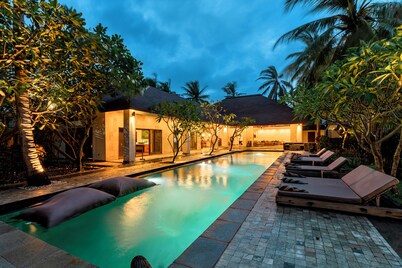 Kelapa Villas