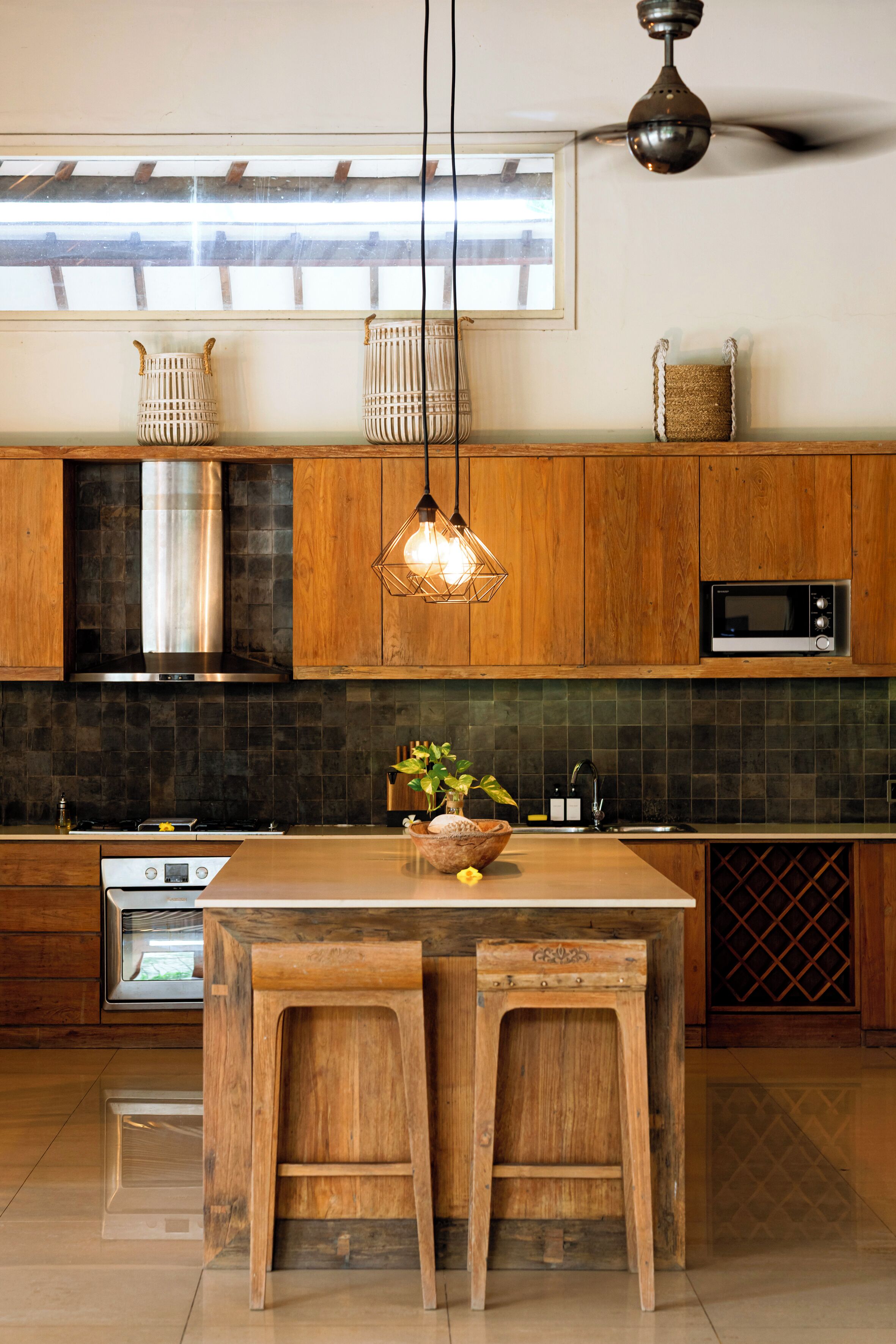 villa, 6 bedrooms | private kitchen | fridge, electric kettle